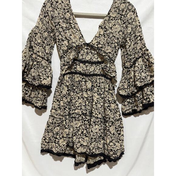 Free People Black Cream Kristall Mini Tiered Backless Dress sz XS Boho peasant - Picture 3 of 10